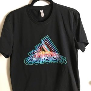 M Adidas black tee